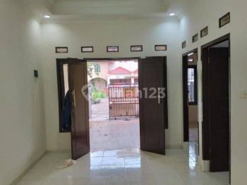 Rumah Minimalis Siap Huni Lokasi Depan Di Harapan Indah Bekasi