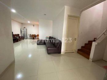 Di Jual Rumah di Permata Buana, Uk 8x18