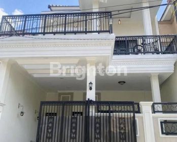 Rumah Mewah Baru Plus Furnish Kalpataru Malang