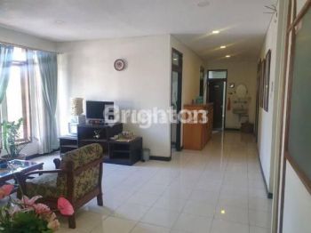 Ruko BESAR MOCH TOHA COCOK UNTUK TINGGAL ATAU USAHA