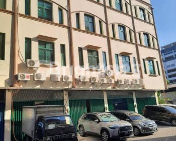 RUKO PLUIT 4,5 LANTAI