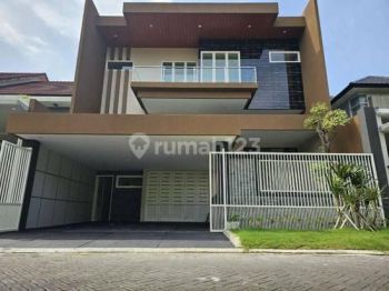 RUMAH BARU MEWAH DI GREENWOOD ARAYA MALANG