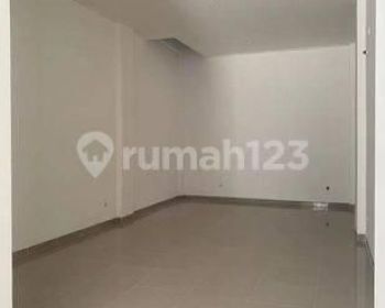 Ruko Osaka Blok C di Pik 2 Ukuran 4,5x16,25 Dengan 3 Lantai