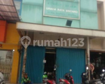 Ruko Pinggir Jalan Raya Boulevard Graha Raya Tangerang