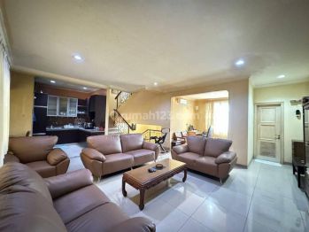 Full Renovasi Rumah Katamaran Indah Pik Uk 9x25 Hadap Tenggara