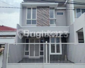 RUMAH GRESS DAN MINIMALIS DI MANYAR TOMPOTIKA SURABAYA