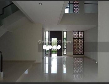 Dijual Rumah Baru Luxury Emily Summarecon Bandung