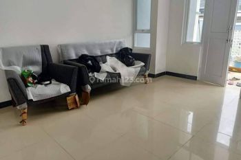 Rumah Terawat Nyaman Lokasi di Cluster Cibogo Leuwigajah