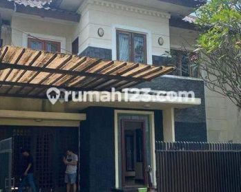 Rumah 2 Lantai Bagus SHM di Senayan Bintaro Jaya Sektor 9
