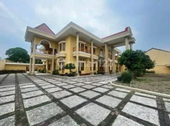 Rumah Besar Dan Mewah Cimanggis Depok Halaman Luas Full Furnished