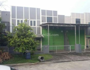 GUDANG TAMAN TEKNO BSD LUAS 720 M2 BAGUS JARANG ADA JUAL CEPAT