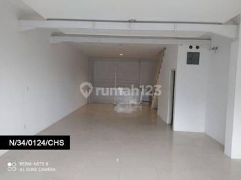 Ruko Tiga Lantai Di Mainroad Mekar Wangi Bandung