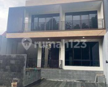 Dijual Rumah Baru di Cluster Santorini Sentul City Bogor. Dp Efgs