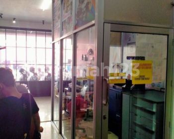 Jual Ruko 3 Lantai Lokasi Strategis