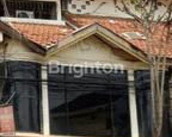 RUANG USAHA LANTAI 2 STRATEGIS COCOK UNTUK USAHA COFFEE N RESTO PINGGIR JALAN