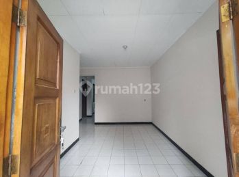 Rumah Bagus Siap Huni di Taman Kopo Indah 1