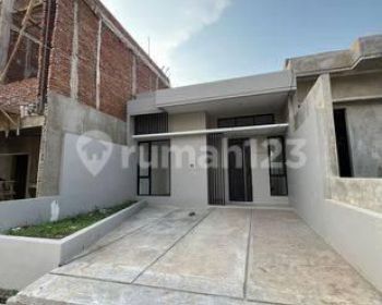 Rumah Minimalis Bangunan Baru Siap Huni De Shilla Cimahi Utara