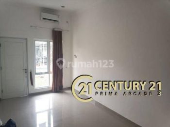 Rumah kan Di Villa Gardenia Serpong Lokasi Strategis 4978