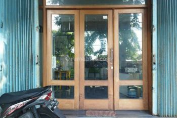 Dijual ruko premium di Renon