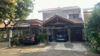 Turun Harga Rumah Dilokasi Strategis di Kebayoran Jakarta Selatan