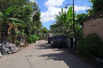 Dijual Tanah Pekarangan di Dekat Balong Waterpark Banguntapan