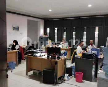 Dijual Gudang Dan Kantor Terawat Siap Pakai di Batununggal