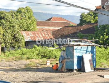 Tanah Murah Pinggir Jalan Raya di Buleleng