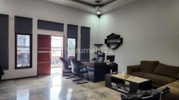 Di Mainroad Ruko Strategis, Bentuk Tanah Ngantong