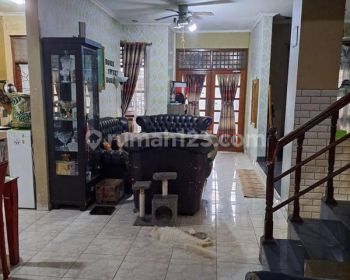 Rumah Bagus Dua Lantai di Limus Pratama Cileungsi