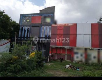 Tanah luas 3000 m² SHM Strategis di Mainroad Soekarno Hatta