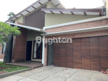 RUMAH FURNISHED STRATEGIS DALAM KOMPLEK ELITE EXECUTIVE PARADISE ANTASARI