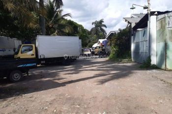 Gudang Siap Pakai di Ciptomulyo Tengah Kota Malang