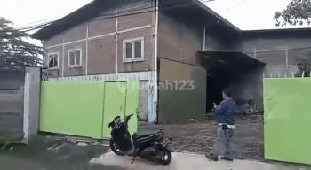 Disewakan Gudang Luas 800 Muat Container 40 Ft Narogong Bekasi