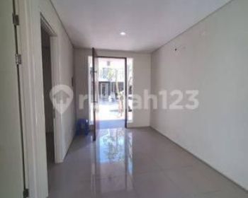 Termurah Rumah Minimalis 2 lantai Citraland Northwest Park 1Man