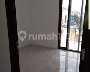 Harga Terbaik Rumah Lebar Gress Dua Lt Bandung Cikutra 305B1