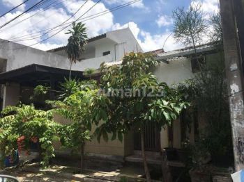 Dijual Rumah di Harapan Indah Lokasi Strategis