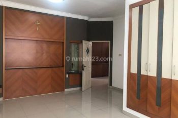 P Fl Disewakan Rumah 10xx20 Puri Indah Jakarta Barat