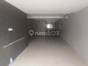 DISEWAKAN RUKO 3 LANTAI DI SAYAP GEGER KALONG COCOK UNTUK PERKANTORAN DAN RUANG