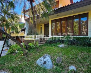 DIJUAL CEPAT RUMAH DI KENCANA AREA DI PONDOK INDAH LT 448m2 HANYA Rp 20M