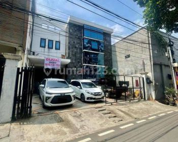 Rumah untuk kantor dekat ke Cideng Harga menarik Petojo Selatan
