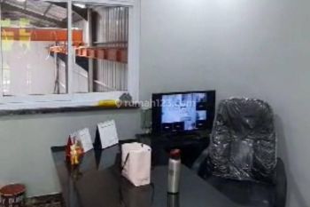 Gudang di Cipondoh, Tangerang 1.000 M Bagus SHM Bagus + Office