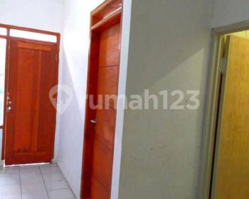 RUKO 1 1/2 LANTAI PUSAT KOTAJL. SEMAR ~ DEKAT ISTANA PLAZA