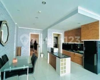 Jual Apartemen Via Ciputra World 3+1 BR Lantai 21 Fully Furnished