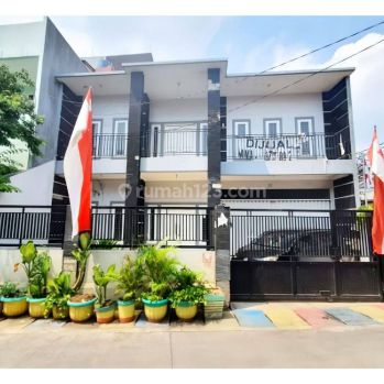 Jual cepat rumah 2 lantai jln kartini sawah besar