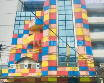 Hotel di pusat kota, Pinangsia, Jakarta Barat