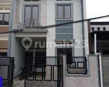 Harga Top Rumah 2 Lantai Modern Dekat Gatsu Kota Bandung 323M9
