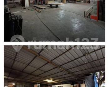 Gudang Siap Pakai Terawat di Kopo Cibolerang