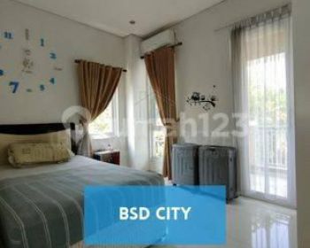 Rumah Siap Huni 4 Kamar Mandi Dalam Cluster di Bsd City Tangsel