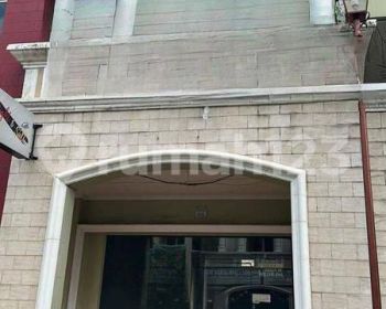 Dijual Cepat Ruko  3 Lantai Graha Boulevard GS