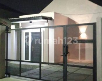 Rumah Area Bintaro Dekat Stasiun Jurang Mangu Tangsel